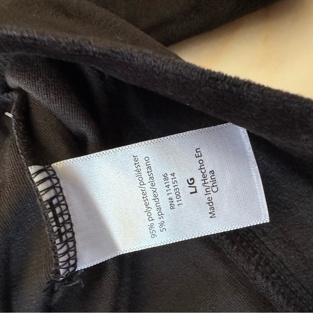 Juicy Couture Black Velour Zip-up Jacket - Picture 6 of 9